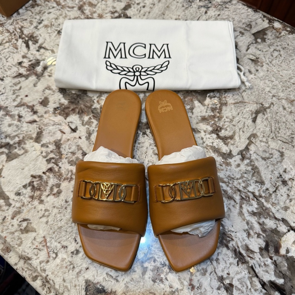 Brand New MCM Travia Flat Sandals!